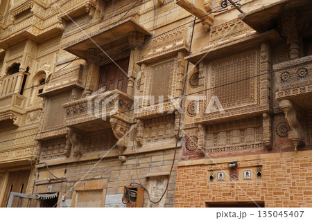 ジャイサルメールの街並み 135045407