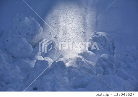 積る雪 135045627