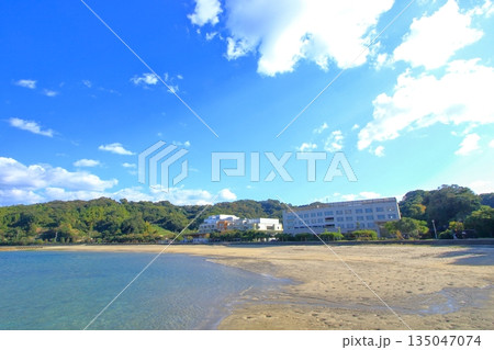 秋の海水浴場 (江田島市) 135047074