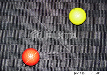 ゴルフボール 135050466