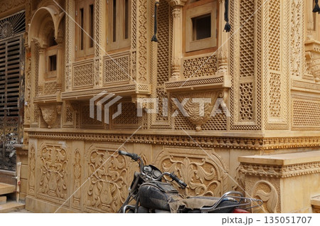 ジャイサルメールの街並み 135051707