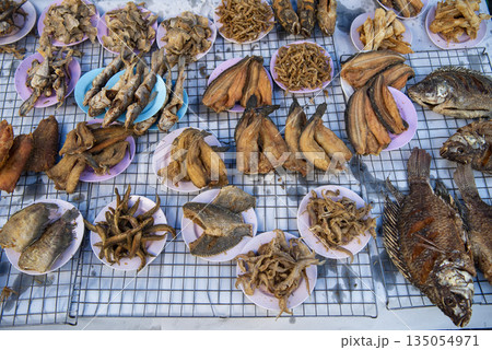 THAILAND PHITSANULOK CITY MARKET 135054971
