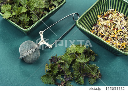 Herbal Therapy Concept 135055382