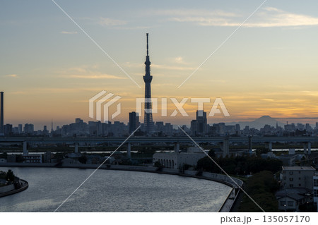 都会の景色 135057170