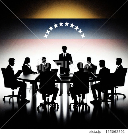 ベネズエラ国旗を背負う会議・政治経済の緊迫感 Venezuela ベネズエラ国旗を背負う会議・政治経済の緊迫感 Venezuela 135062891