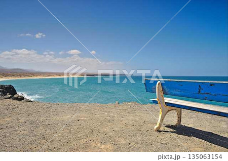 Blue bench near the Castillo del Toston 135063154