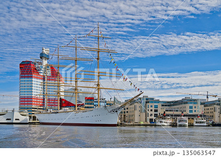 Hotel Viking in Gothenburg and Lilla Bommen building Hotel Viking in Gothenburg and Lilla Bommen building 135063547
