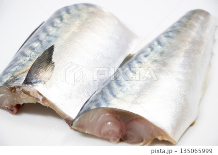 鯖 切身 135065999