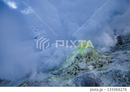 硫黄山 硫黄山 135068278