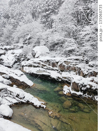 佐見川峡（冬） 135068735