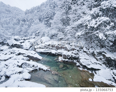 佐見川峡（冬） 135068753