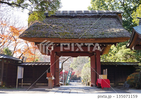 深大寺の山門　東京都調布市深大寺元町 135071159