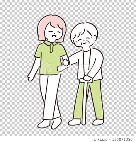 高齢者介護の日常シーン 手描きイラスト　腕を組んで歩くおばあさんと介護スタッフ 135071350
