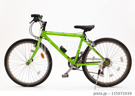 古い自転車 古い自転車 135072039