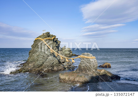 伊勢二見浦、夫婦岩 伊勢二見浦、夫婦岩 135072147