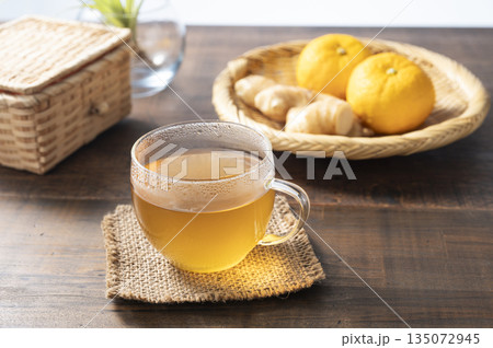 ゆずジンジャーほうじ茶 ゆずジンジャーほうじ茶 135072945