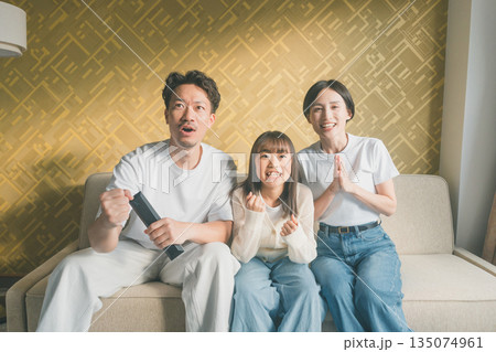 family trip　撮影協力：伊東小涌園 135074961