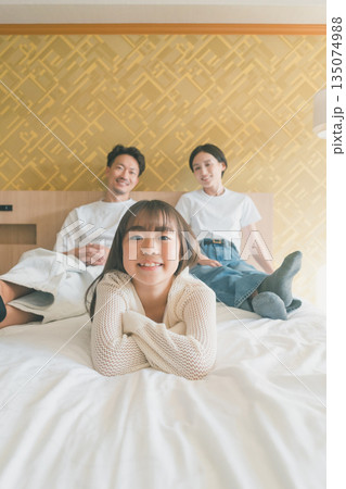 family trip　撮影協力：伊東小涌園 135074988