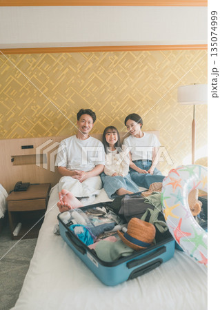 family trip 撮影協力:伊東小涌園 family trip 撮影協力:伊東小涌園 135074999