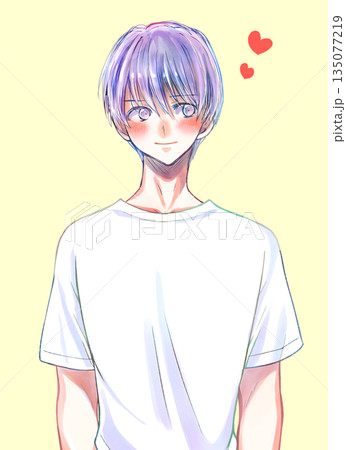 Tシャツの男性 恋 白色 半袖 笑顔 上半身 Tシャツの男性 恋 白色 半袖 笑顔 上半身 135077219