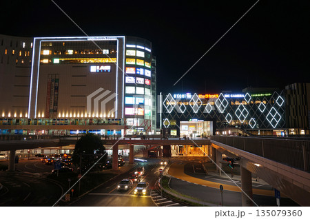 夜の水戸駅南口 茨城県水戸市宮町 夜の水戸駅南口 茨城県水戸市宮町 135079360