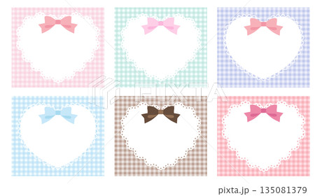 リボンがついたかわいいハートのレースフレームのベクターイラストセット。ギンガムチェック リボンがついたかわいいハートのレースフレームのベクターイラストセット。ギンガムチェック 135081379