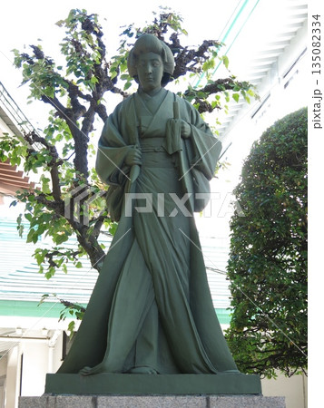 目黒区の正覚寺にある三沢初子像 135082334