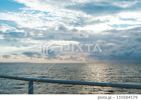 船上からの海と空 船上からの海と空 135084579