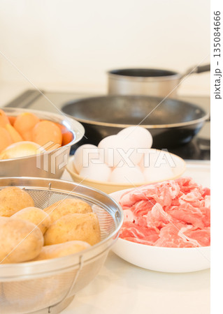料理前の食材準備 料理前の食材準備 135084666
