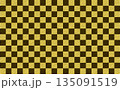 市松模様テクスチャ・背景素材（黒金） 135091519
