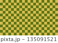 市松模様テクスチャ・背景素材（緑金） 135091521