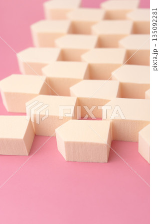 メイク用スポンジ 135092281