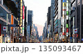 銀座のメインストリートは銀座通り（中央通り）　東京都中央区 135093467