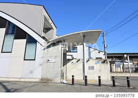 長池駅(ながいけえき)奈良線 長池駅(ながいけえき)奈良線 135093778
