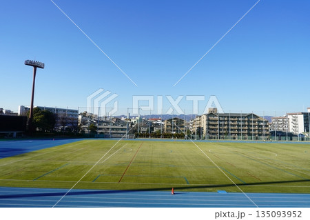 サッカースタジアム、運動会、屋上から見たところ 135093952