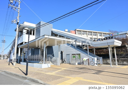 山城多賀駅(やましろたがえき)奈良線の西口 山城多賀駅(やましろたがえき)奈良線の西口 135095062