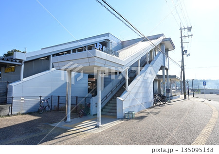 山城多賀駅（やましろたがえき）奈良線の西口 135095138