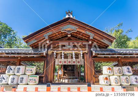 織田信長公を祀る建勲神社(通称:建勲さん)旧称健織田社 神門 京都市北区紫野北舟岡町 織田信長公を祀る建勲神社(通称:建勲さん)旧称健織田社 神門 京都市北区紫野北舟岡町 135097706