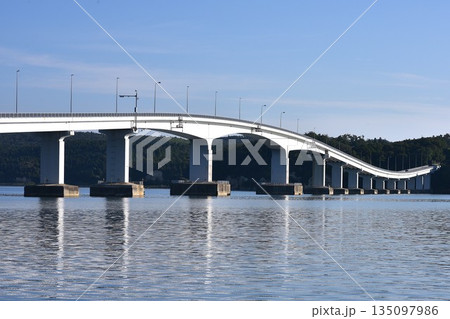 能登半島へ続く橋 135097986