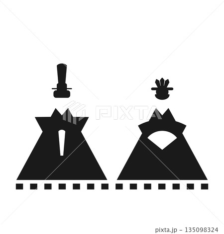 ひなまつりのお内裏様とお雛様のシンプルアイコン 135098324