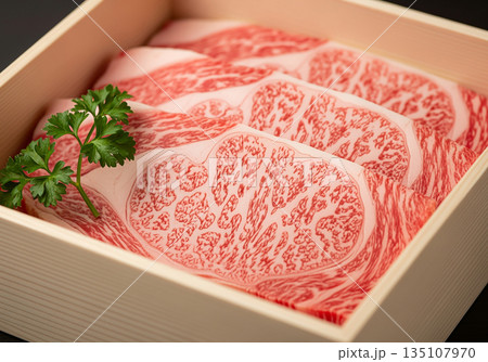 霜降り牛肉 135107970