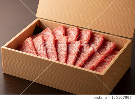 霜降り牛肉 135107997