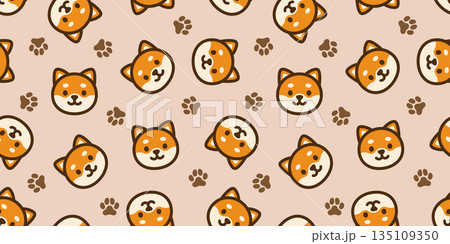 かわいい柴犬と犬の足跡のシームレス背景画像。 かわいい柴犬と犬の足跡のシームレス背景画像。 135109350