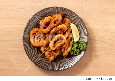 イカの唐揚げ イカの唐揚げ 135109956