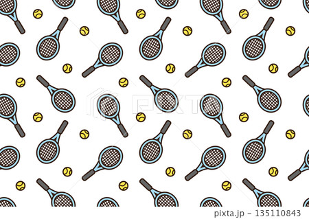テニスラケットとテニスボールのシームレスな背景画像。 135110843