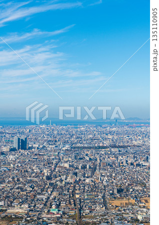 信貴生駒スカイラインから眺める大阪平野の風景 信貴生駒スカイラインから眺める大阪平野の風景 135110905
