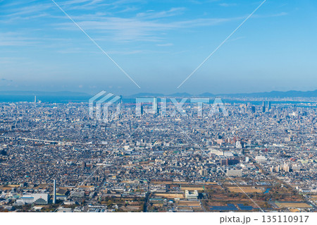 信貴生駒スカイラインから眺める大阪平野の風景 135110917
