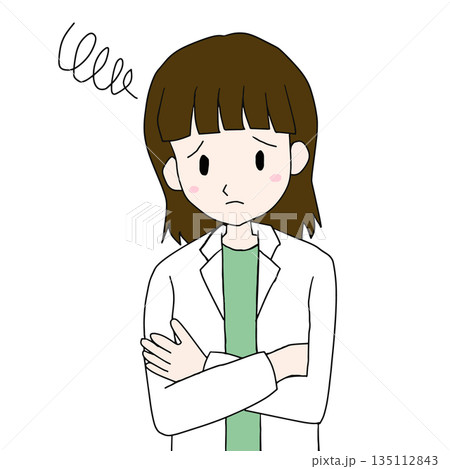 困った表情で腕を組む白衣の女性のイラスト 135112843