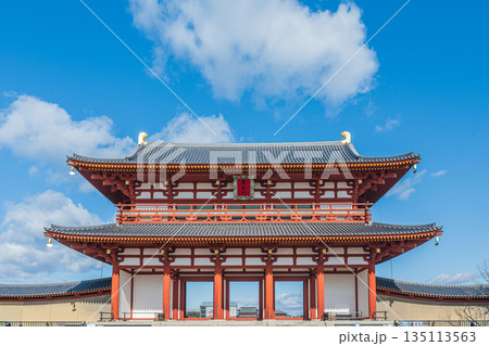 国営平城宮跡歴史公園 朱雀門 奈良市 国営平城宮跡歴史公園 朱雀門 奈良市 135113563