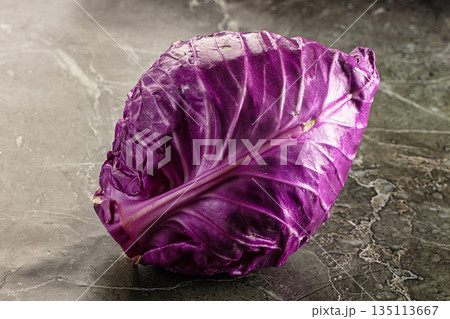 Ripe organic natural Violet cabbage 135113667